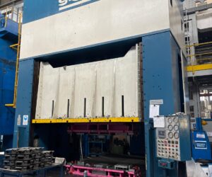 Hydraulic Press 1200 ton GIGANT